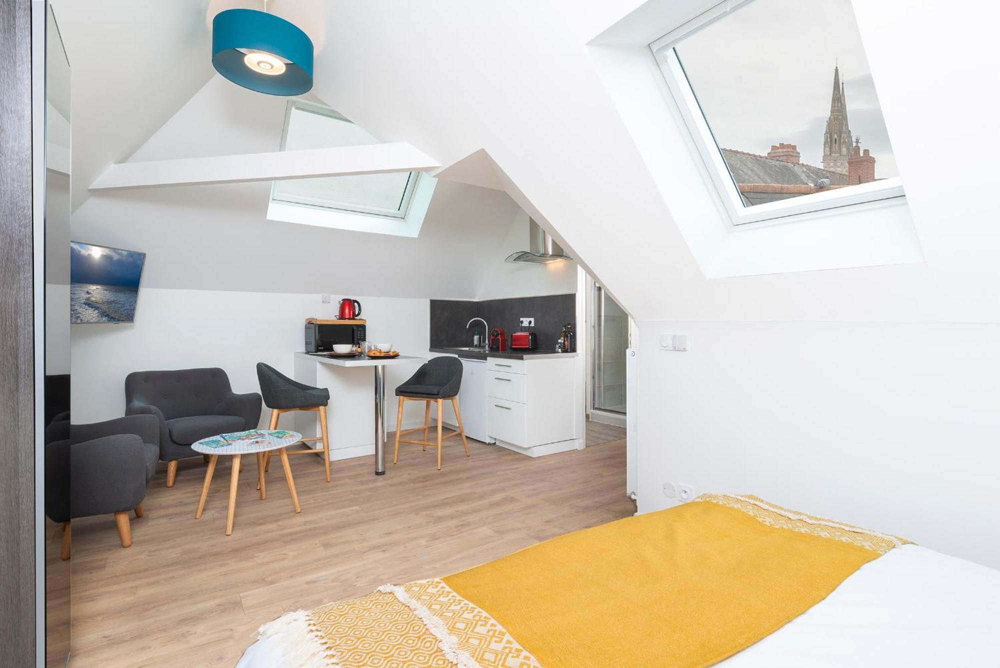 Appartement Hyper Centre 14 rue Valdemaine à Angers Chambre photo